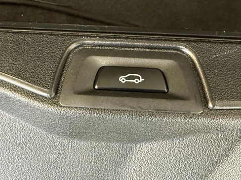 Used 2025 BMW X5 xDrive40i image 6