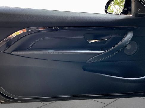 Used 2020 BMW M4 Coupe w/ Competition Package RWD image 21
