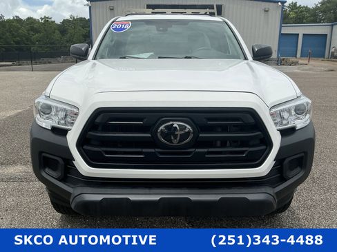Used 2018 Toyota Tacoma SR RWD image 8