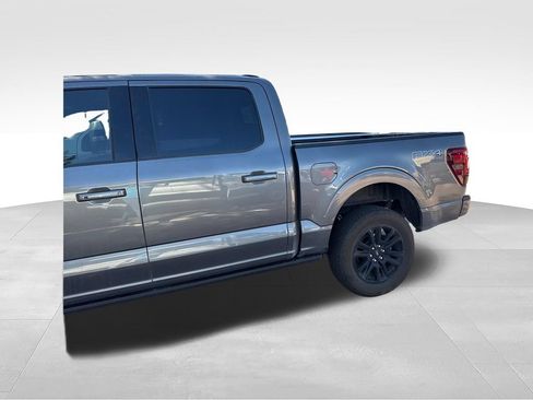 Certified 2025 Ford F150 Platinum w/ Equipment Group 702A High AWD/4WD image 7