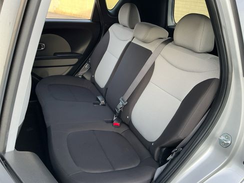 Used 2018 Kia Soul image 20