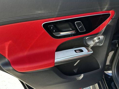 New 2026 Mercedes-Benz GLC 300 4MATIC image 25
