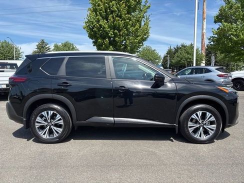Used 2023 Nissan Rogue SV w/ SV Premium Package AWD/4WD image 6