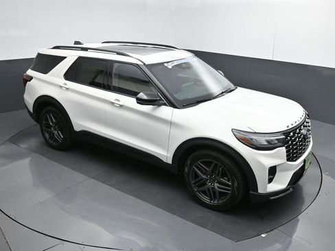 New 2025 Ford Explorer ST w/ Sun And Sound Package image 42