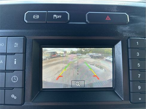 Used 2021 Ford F250 XL w/ Power Equipment Group image 25