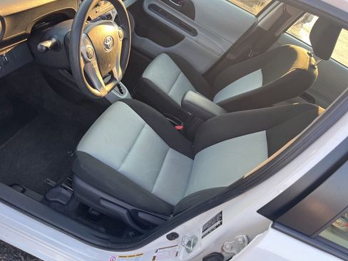 Used 2012 Toyota Prius C image 13