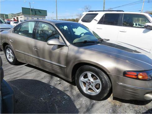 Used 2000 Pontiac Bonneville SE w/ Opt Pkg image 31