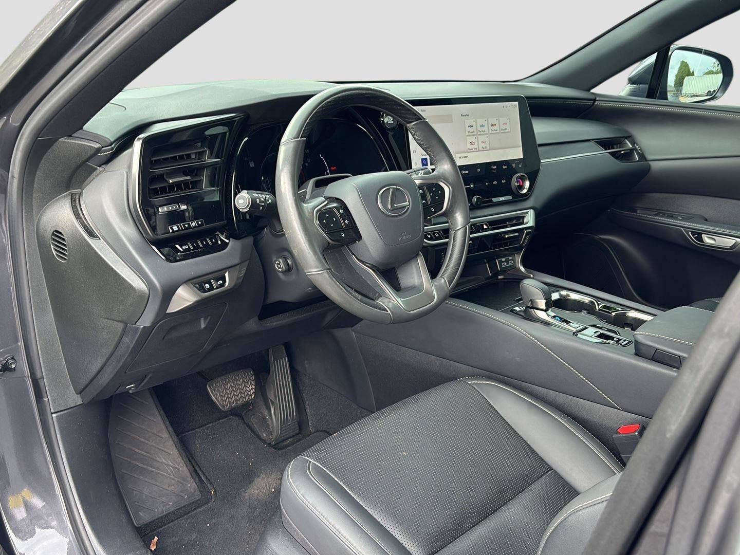 Used 2024 Lexus RX 350 Premium Plus w/ Convenience Package FWD image 11
