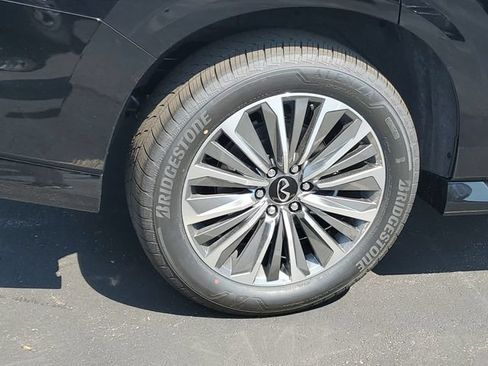 New 2027 INFINITI QX80 Luxe AWD/4WD image 10