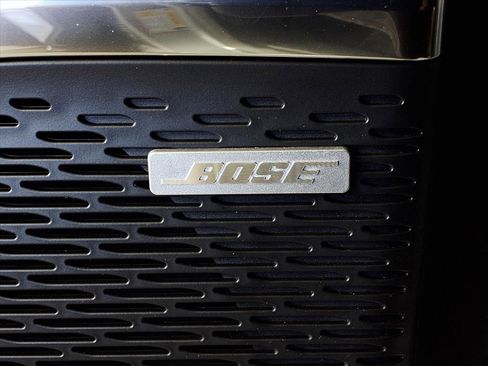 New 2026 Chevrolet Traverse RS image 23