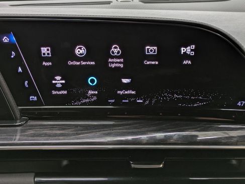 Used 2021 Cadillac Escalade Premium Luxury image 31