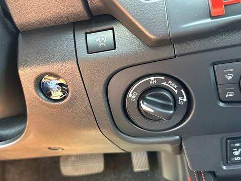 New 2026 Nissan Frontier PRO-4X w/ Pro Premium Package AWD/4WD image 33