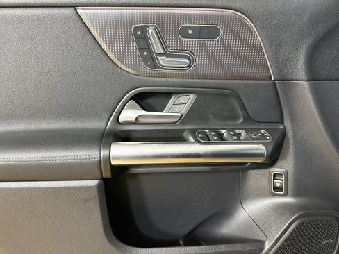 Used 2023 Mercedes-Benz GLA 250 image 10