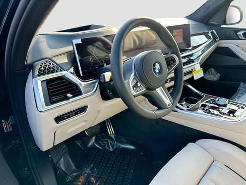 New 2027 BMW X7 xDrive40i w/ Executive Package AWD/4WD image 6