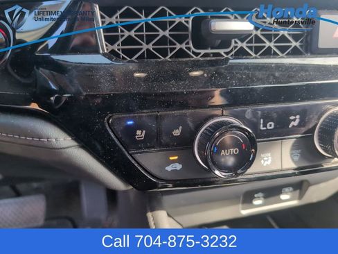 Used 2023 Honda Accord Touring image 28