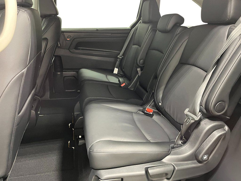 New 2027 Honda Odyssey EX-L image 21