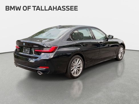 Used 2023 BMW 330i Sedan w/ Premium Package RWD image 6