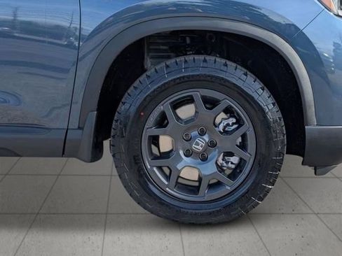 New 2026 Honda Pilot TrailSport image 9