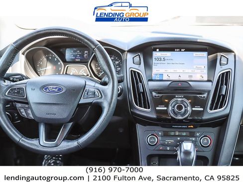 Used 2017 Ford Focus Titanium w/ Titanium Technology Package image 12
