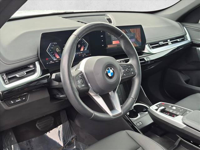 Used 2025 BMW X1 xDrive28i AWD/4WD image 10