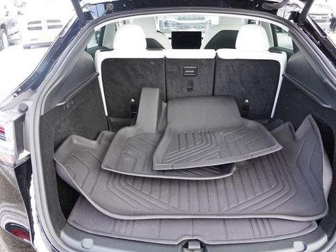 Used 2025 Tesla Model Y Long Range image 20