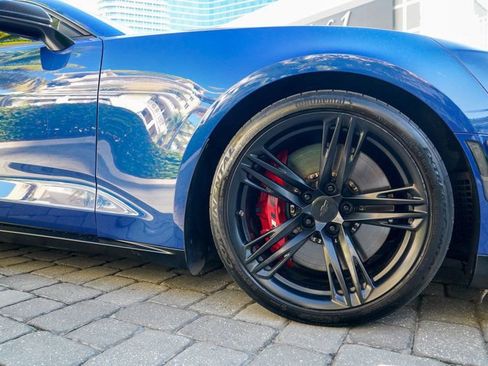 Used 2019 Chevrolet Camaro ZL1 image 37