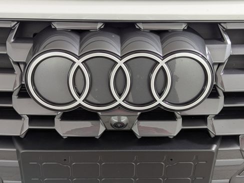 Certified 2025 Audi Q5 Premium Plus w/ Premium Plus AWD/4WD image 27