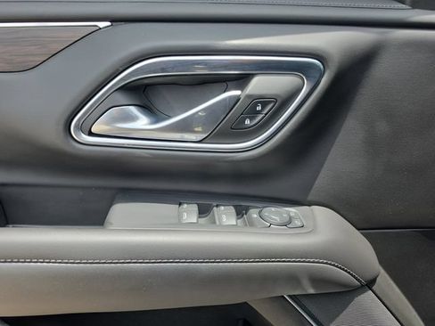 Used 2023 Chevrolet Tahoe LS RWD image 18