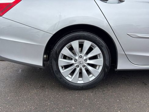 Used 2015 Honda Accord EX-L image 11
