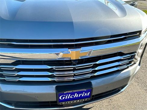 New 2025 Chevrolet Suburban Premier image 31