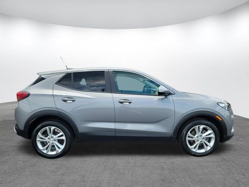 Used 2023 Buick Encore GX Preferred w/ Cold Weather Comfort Package FWD image 4