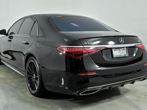 Used 2024 Mercedes-Benz S 580e 4MATIC Sedan image 8