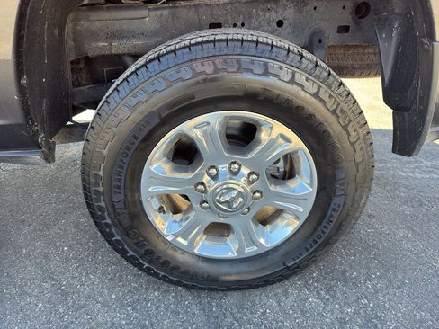 Used 2024 RAM 2500 Big Horn image 9