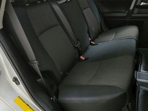 Used 2018 Toyota 4Runner TRD Off-Road image 39