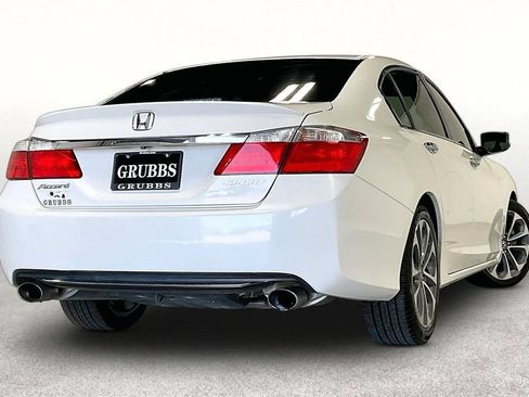 Used 2014 Honda Accord Sport image 2