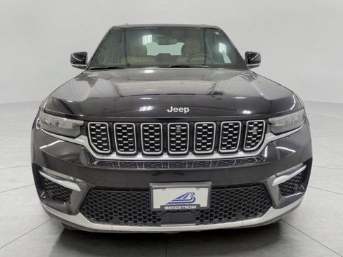 Used 2023 Jeep Grand Cherokee Summit image 14