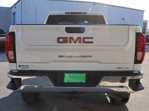 Used 2024 GMC Sierra 2500 SLE image 4