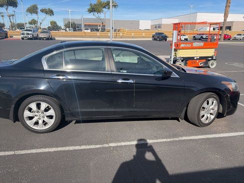 Used 2010 Honda Accord EX-L image 6