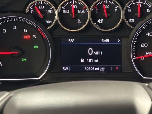 Used 2021 Chevrolet Suburban LS image 17