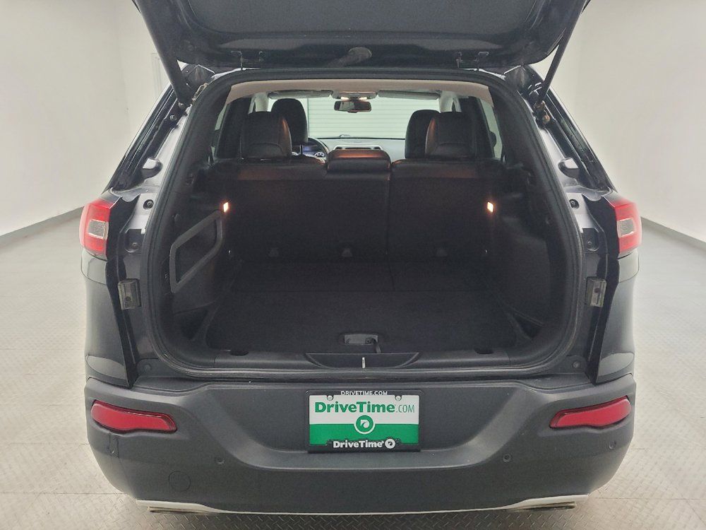 Used 2018 Jeep Cherokee Limited AWD/4WD image 29