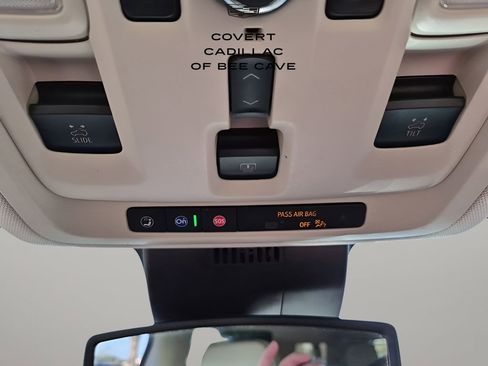 Used 2023 GMC Yukon XL Denali image 48