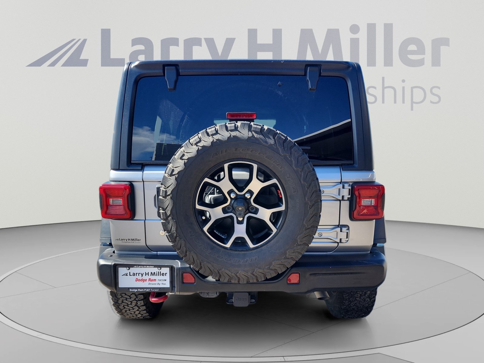 Used 2018 Jeep Wrangler Unlimited Rubicon AWD/4WD image 4