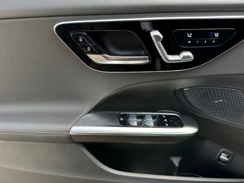 New 2025 Mercedes-Benz C 300 Sedan image 21