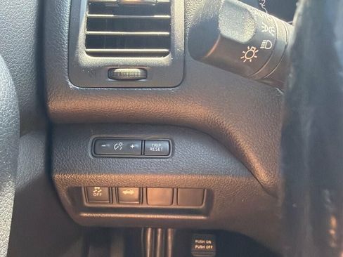 Used 2013 Nissan Altima 2.5 SV w/ 2.5SV Convenience Pkg FWD image 17