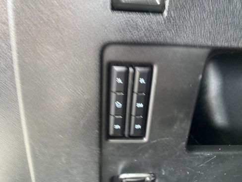 Used 2018 Ford Expedition Max Platinum image 22