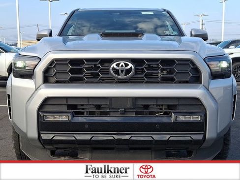 Used 2025 Toyota 4Runner TRD Sport image 2