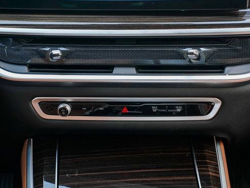 Used 2024 BMW X5 xDrive40i w/ Premium Package image 15