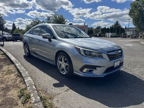 Used 2018 Subaru Legacy 3.6R Limited AWD/4WD image 13