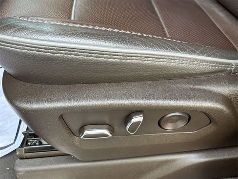 Used 2022 GMC Sierra 1500 Denali w/ Denali Reserve Package image 12