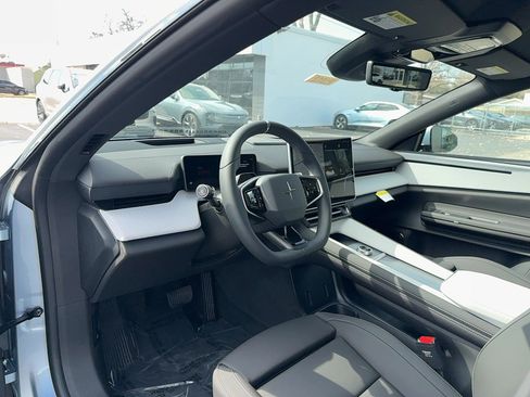 New 2026 Polestar Polestar 4 image 12